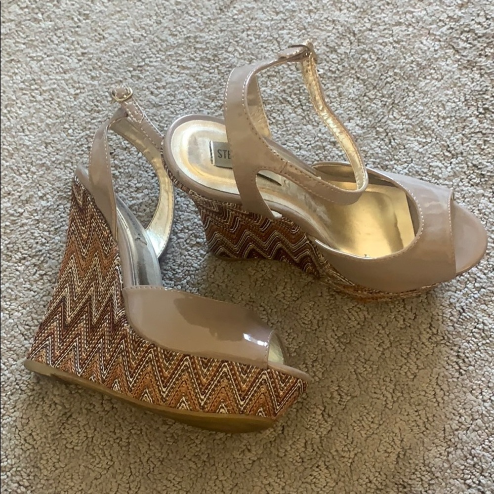 Steve Madden Wedges